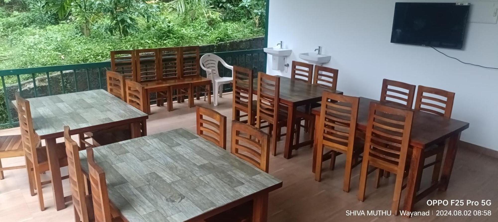 Green Aura Private Villas Sultan Bathery Bagian luar foto