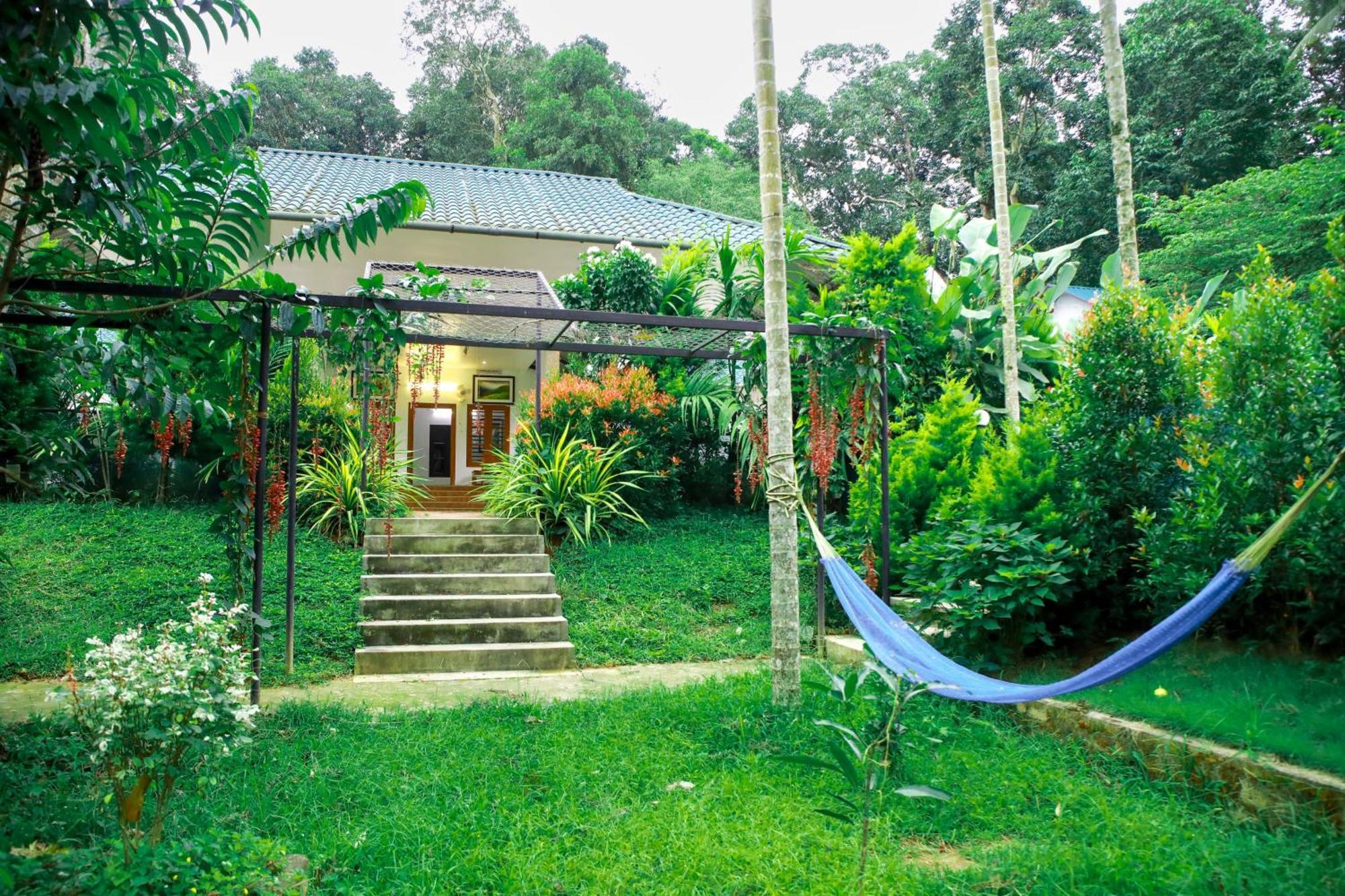 Green Aura Private Villas Sultan Bathery Bagian luar foto