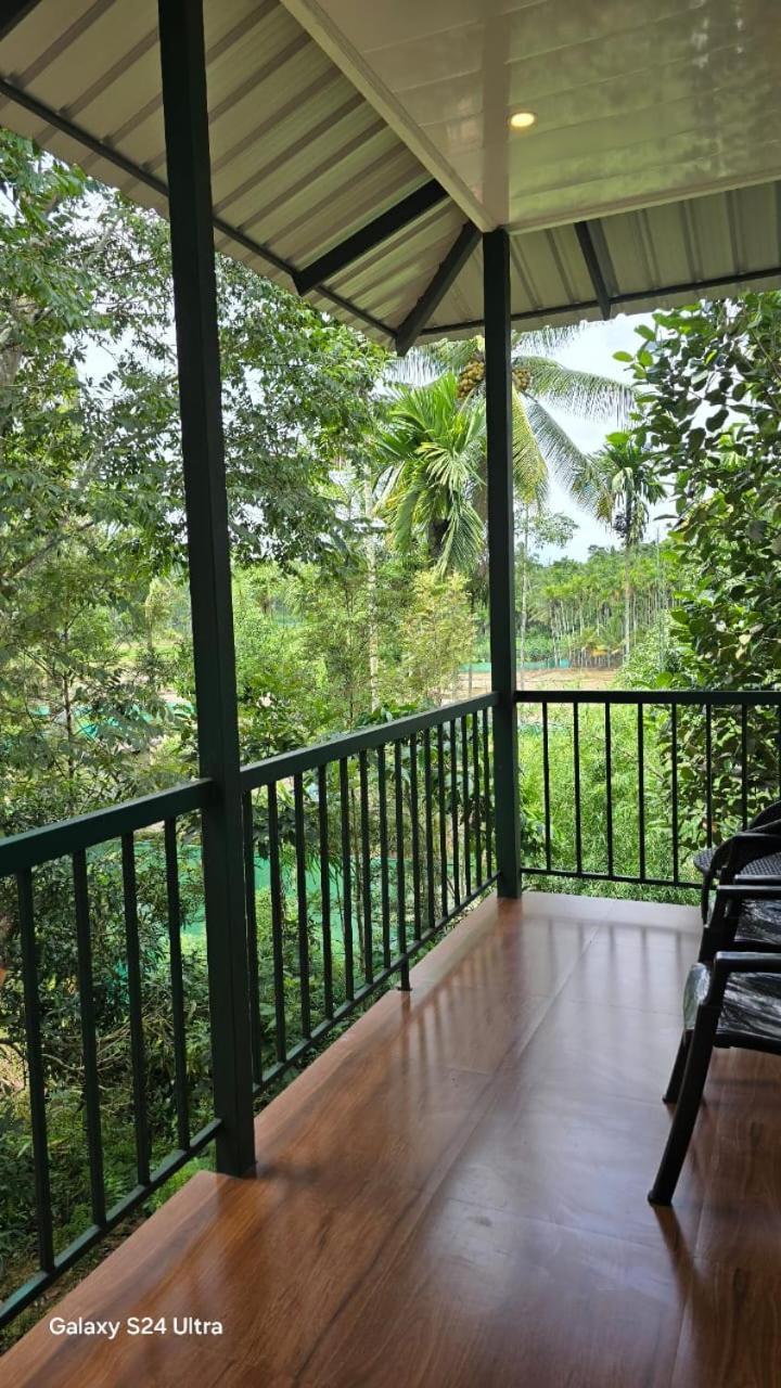 Green Aura Private Villas Sultan Bathery Bagian luar foto