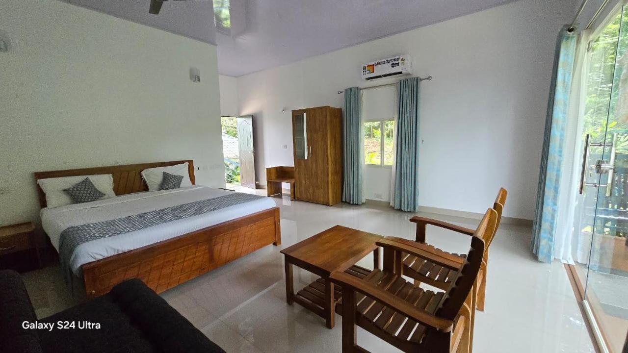 Green Aura Private Villas Sultan Bathery Bagian luar foto